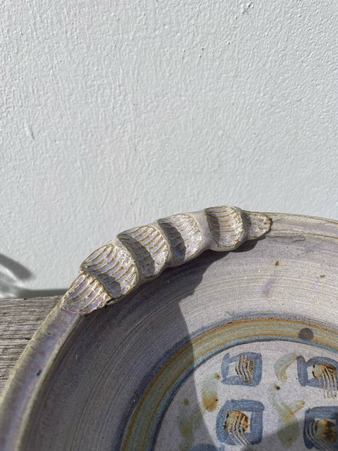 Ceramic pottery salad bowl