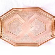 Vintage service in pink salmon glass – Carafe, 8 glasses, and Art Deco tray.