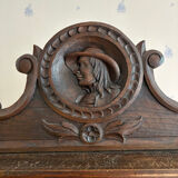 Old Breton bonnetière