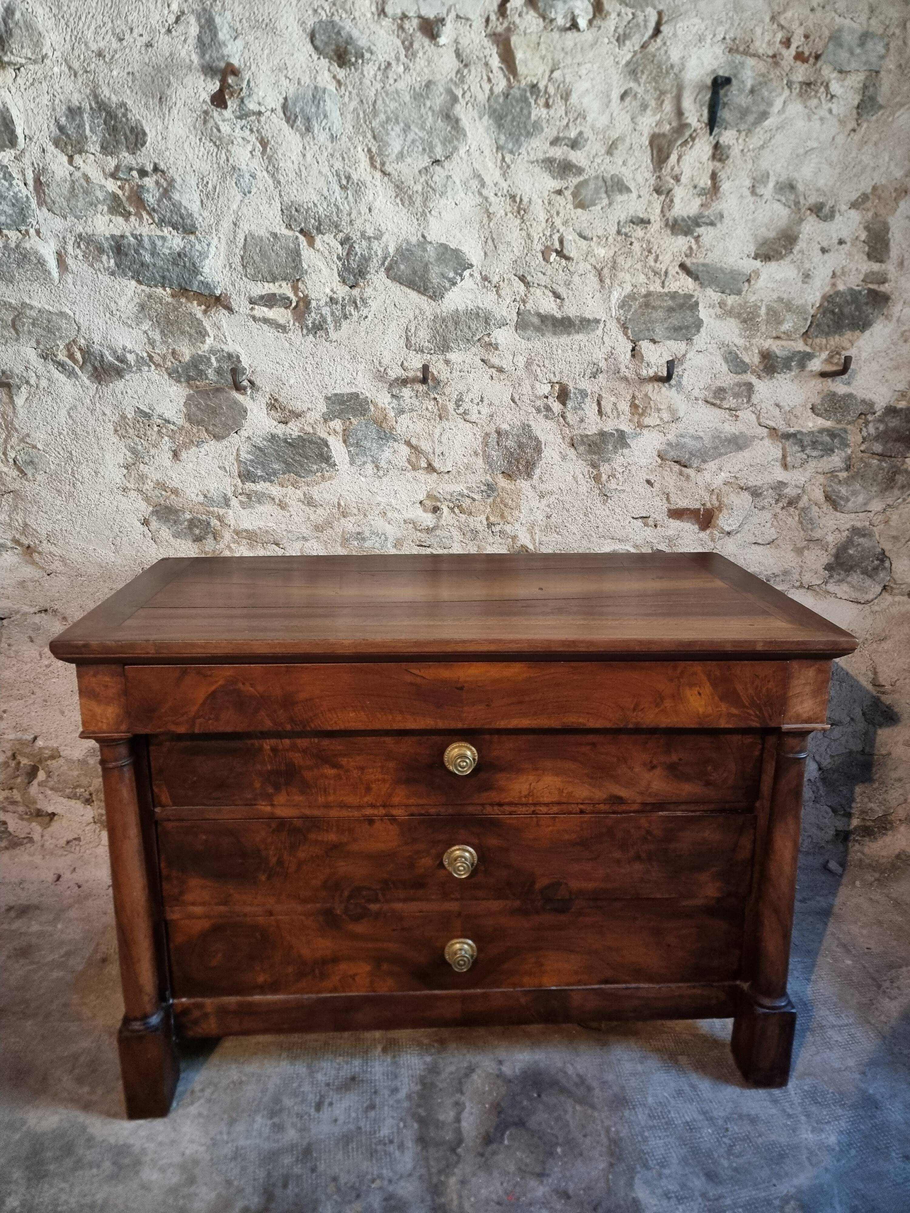 Antique French walnut commode, early 19th century (1800–1830), 4 drawers.