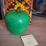 Ice cube apple