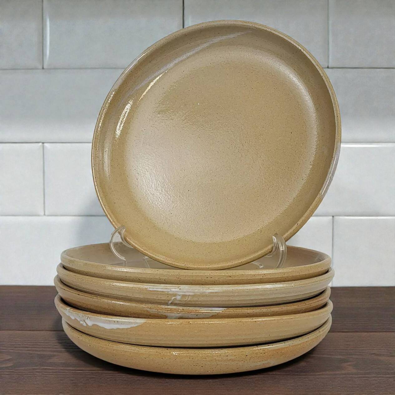 6 stoneware dinner plates, Auger Pottery