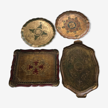 Lot de 4 plateaux florentins