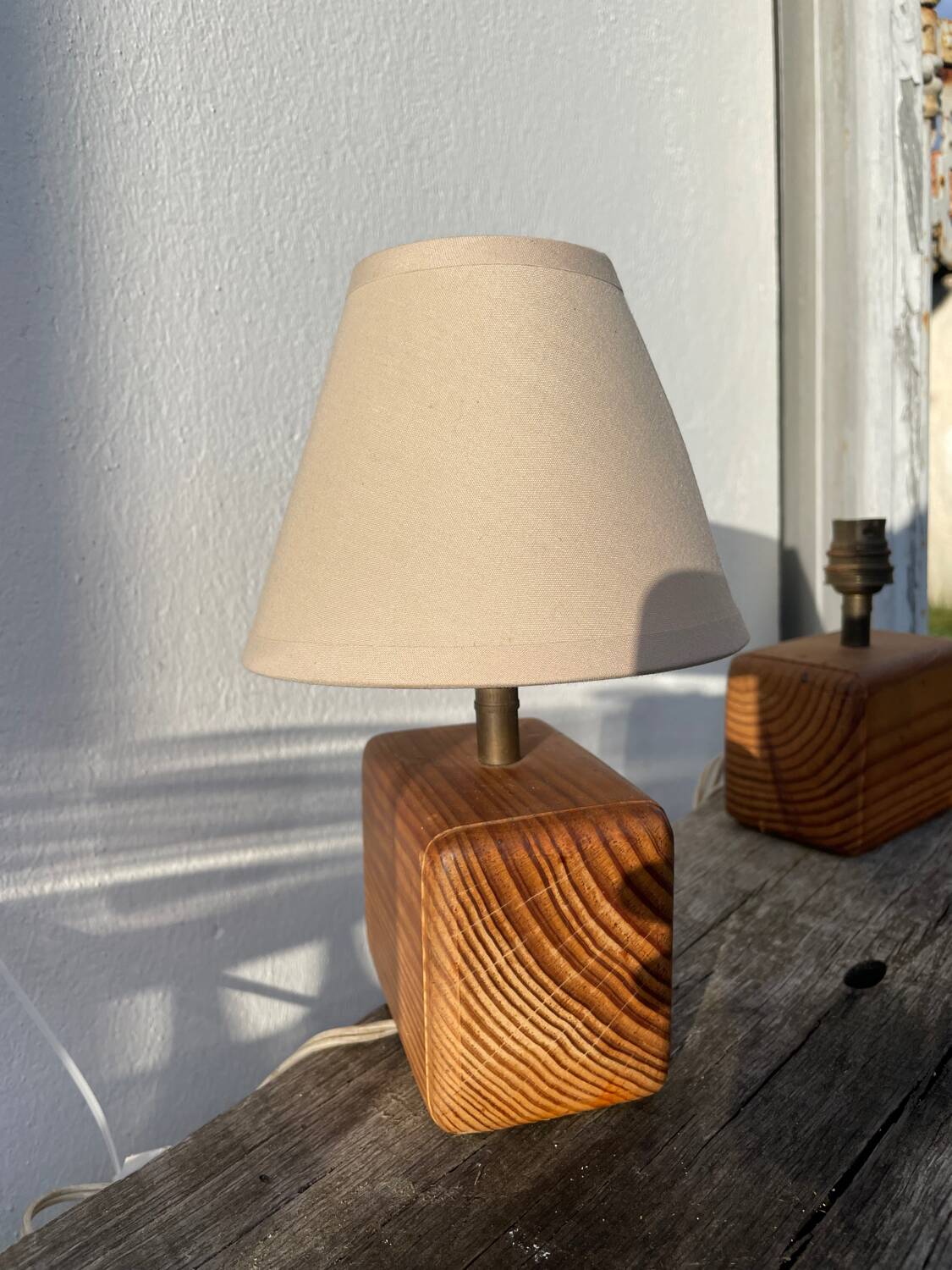 Paire de lampes chevet en bois