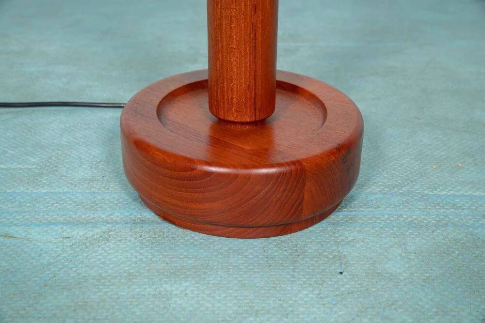 Vintage Danish design table lamp in teak Domus