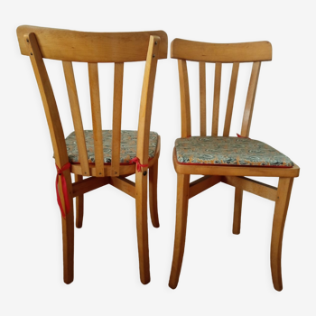Chaises bistrot vintage