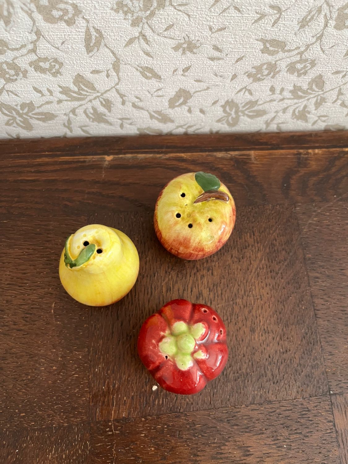 Salt and pepper shakers in slurry fruit