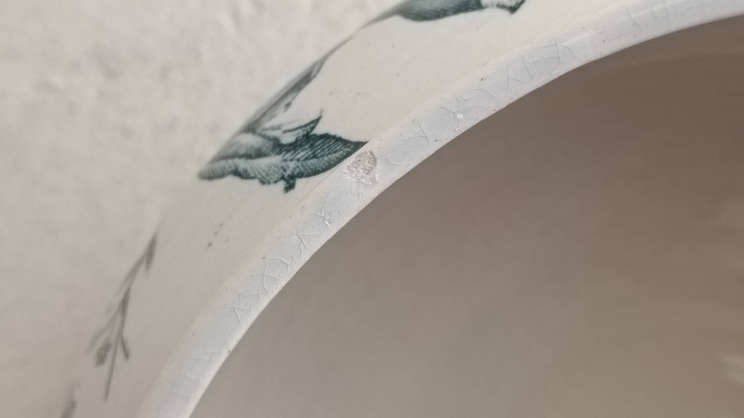 Lyon iron earth soup tureen