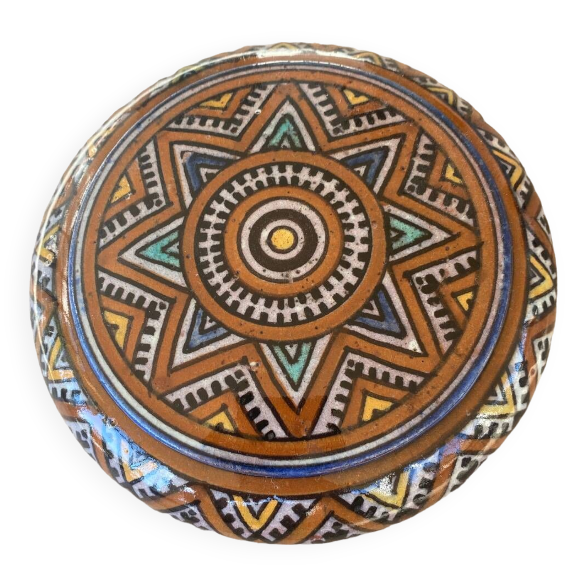 Ceramic pot with lid