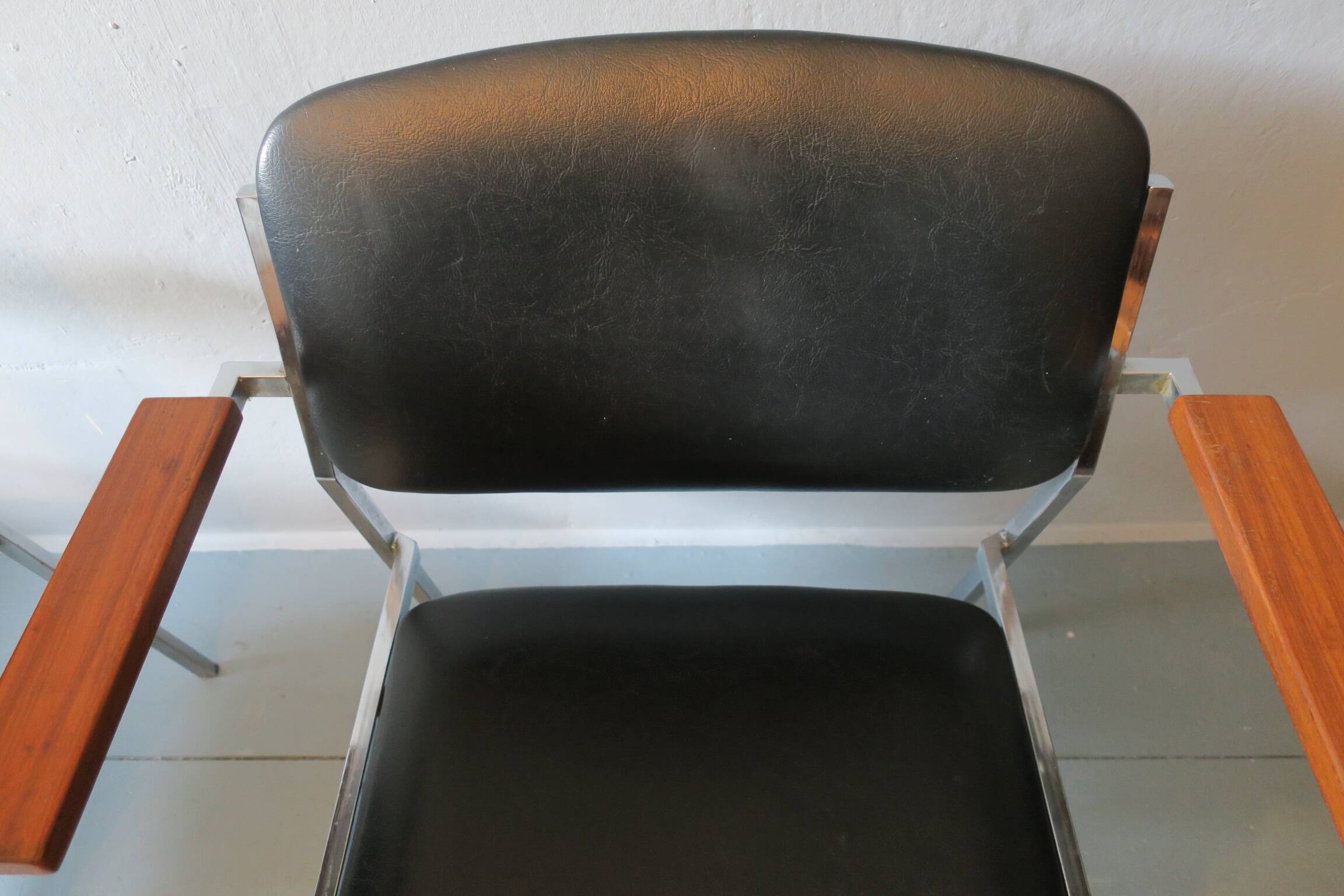 Pair of Gijs van der Sluis model 57 armchairs, Netherlands 1960s