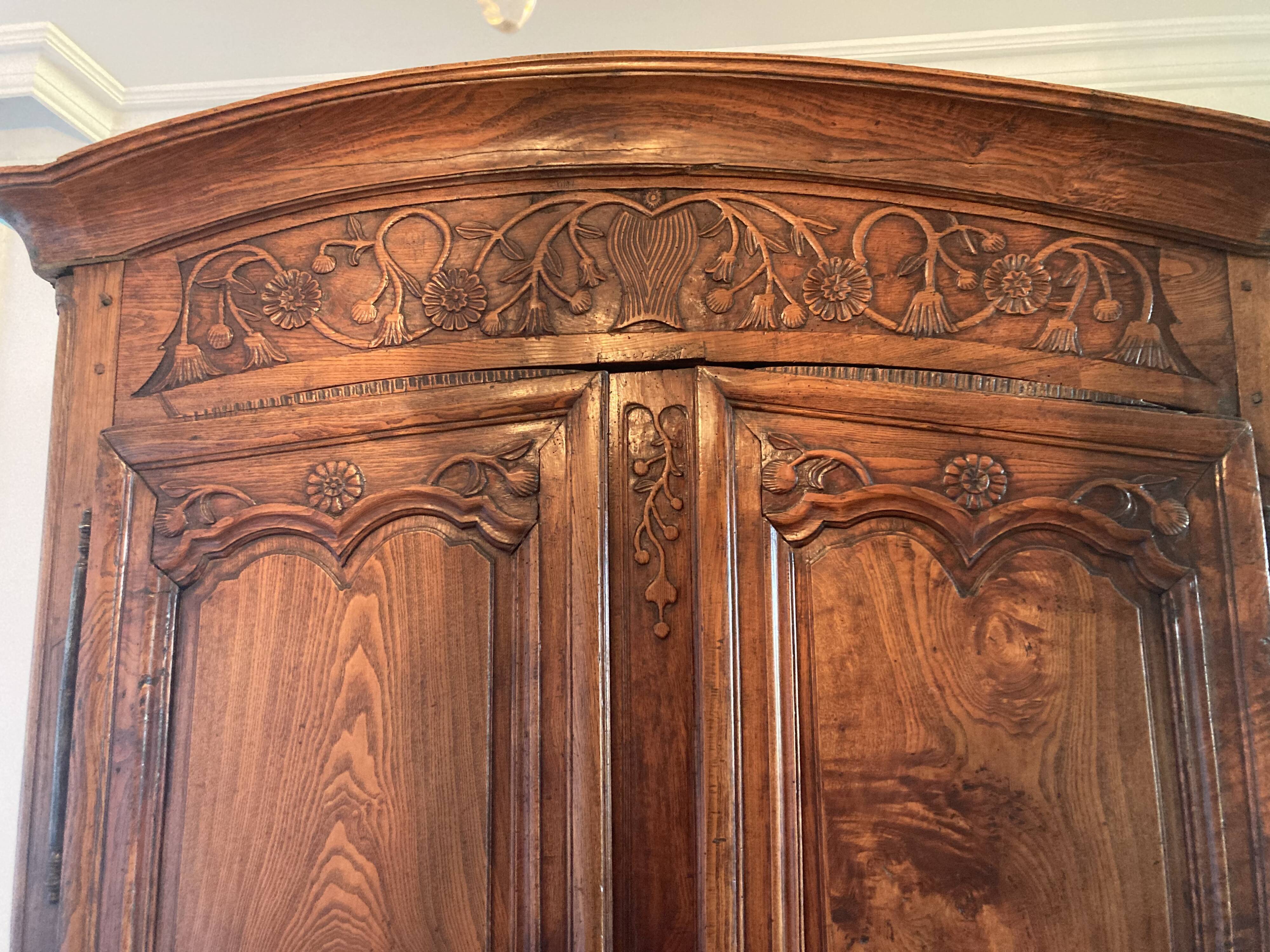 Armoire en chêne