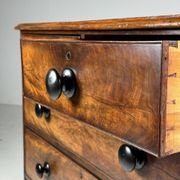 Commode en acajou, 19ème siècle