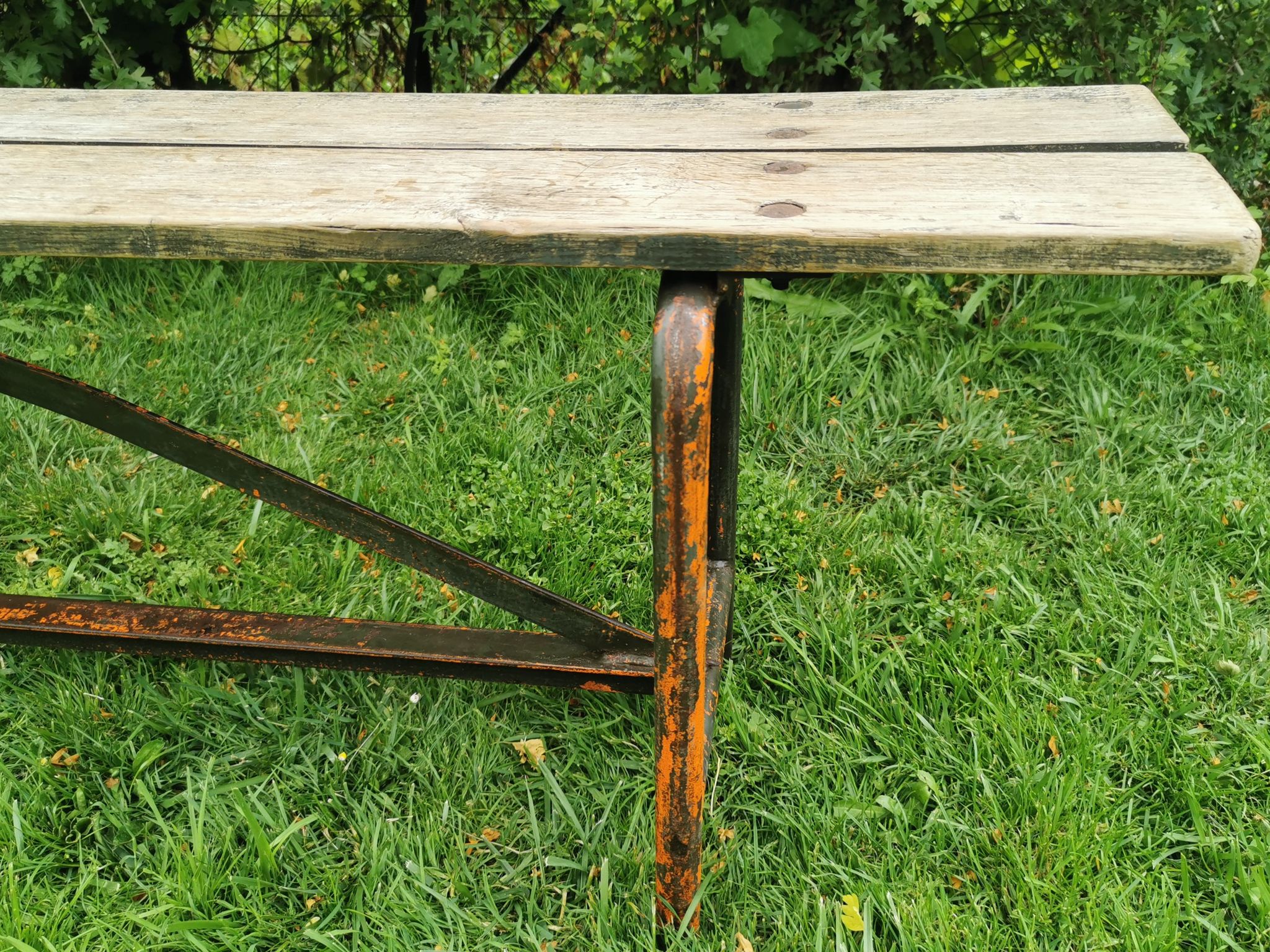Industrial bench