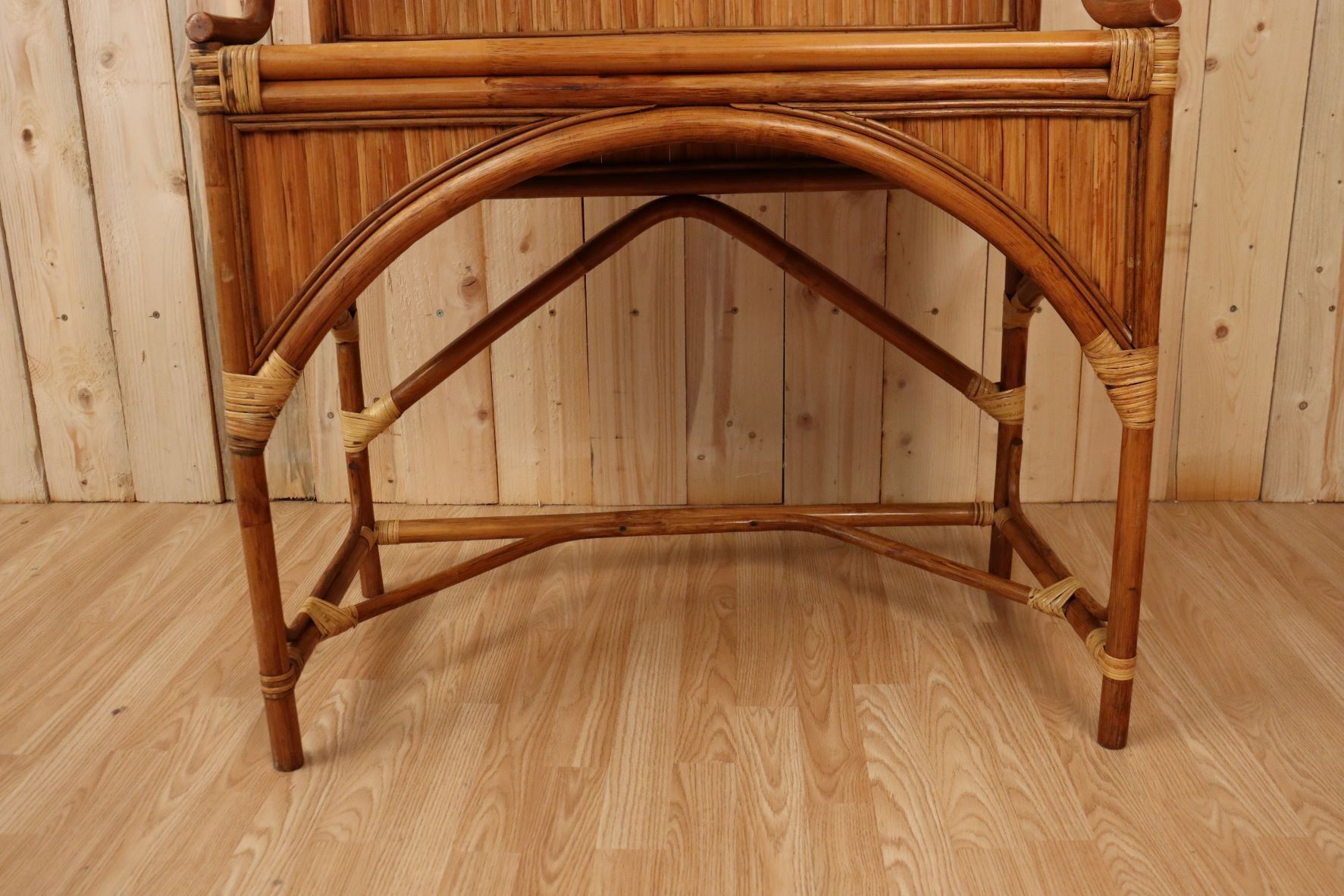 Rattan dressing table