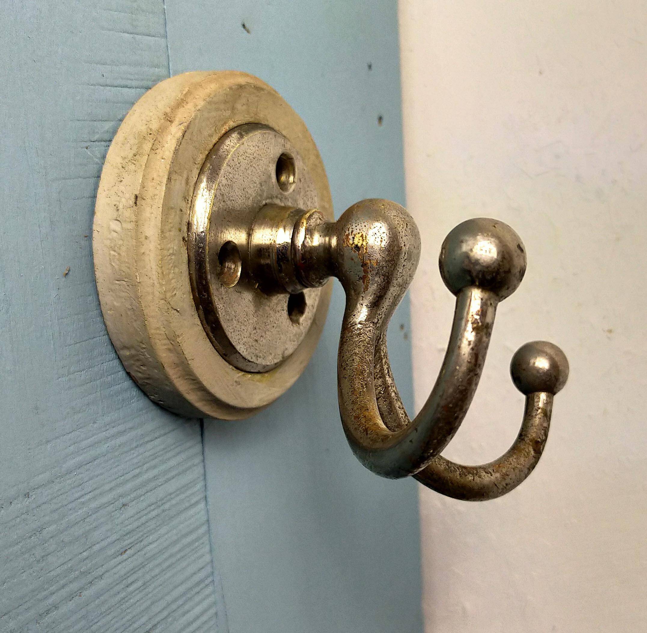 Double hook coat rack