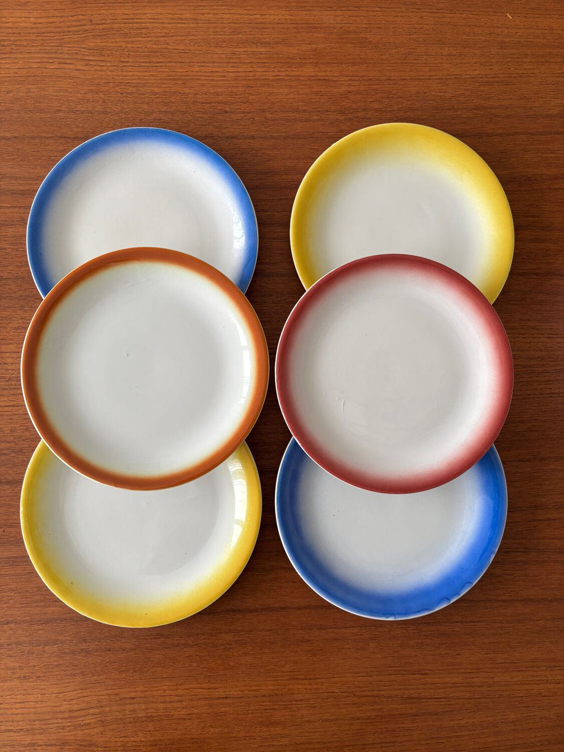Moulin des Loups vintage dessert plates – Assorted colourful lot
