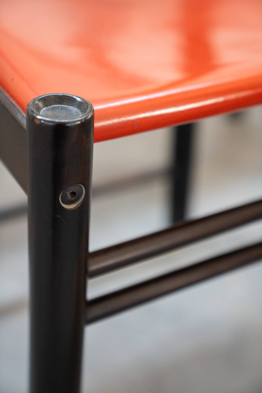 Table and 6 chairs mod. ibisco, 70's/80's