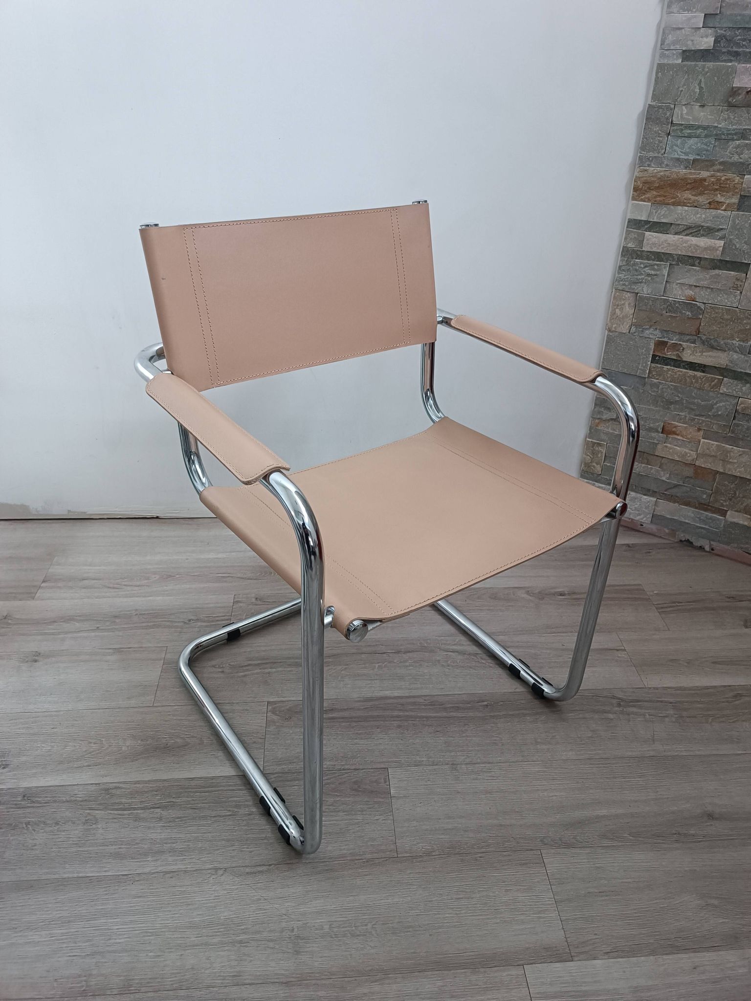 Cantilever Chair Bauhaus Italy 1980s