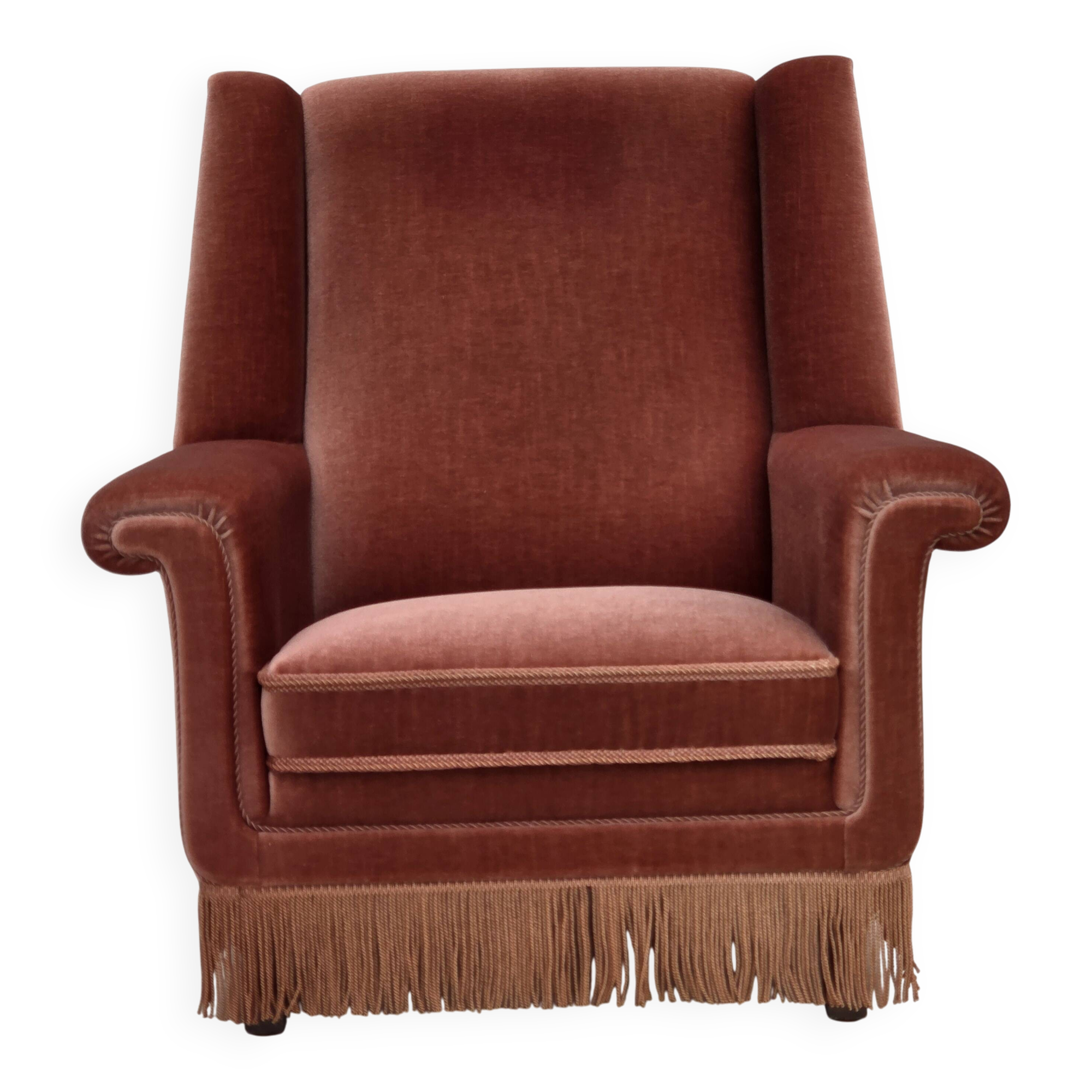Fauteuil danois à dossier haut, années 1970, velours d'ameublement rose saumon, bois de hêtre.