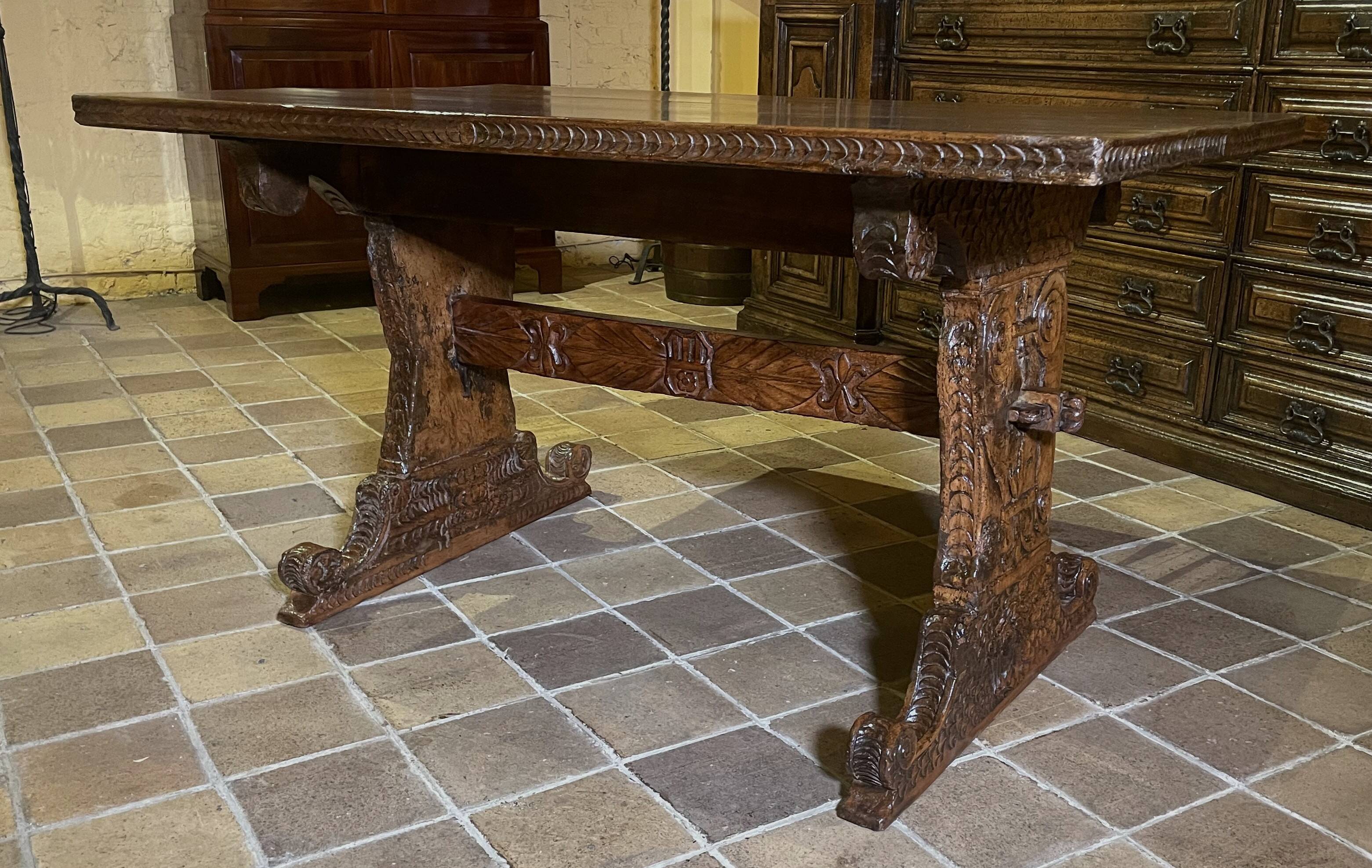 16th Century Italian Renaissance Walnut Table - Florence