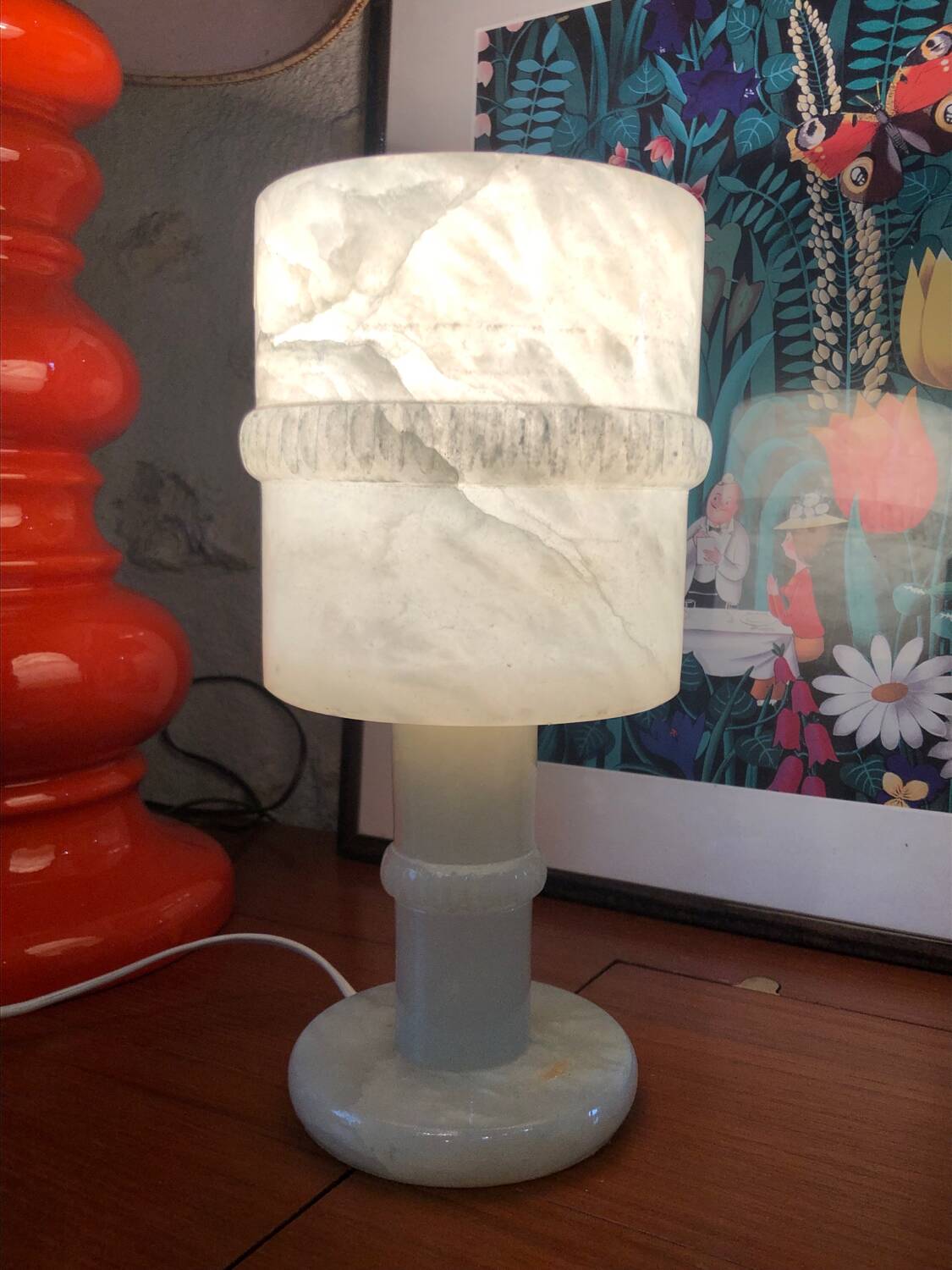 Magnificent vintage alabaster lamp from the 70s