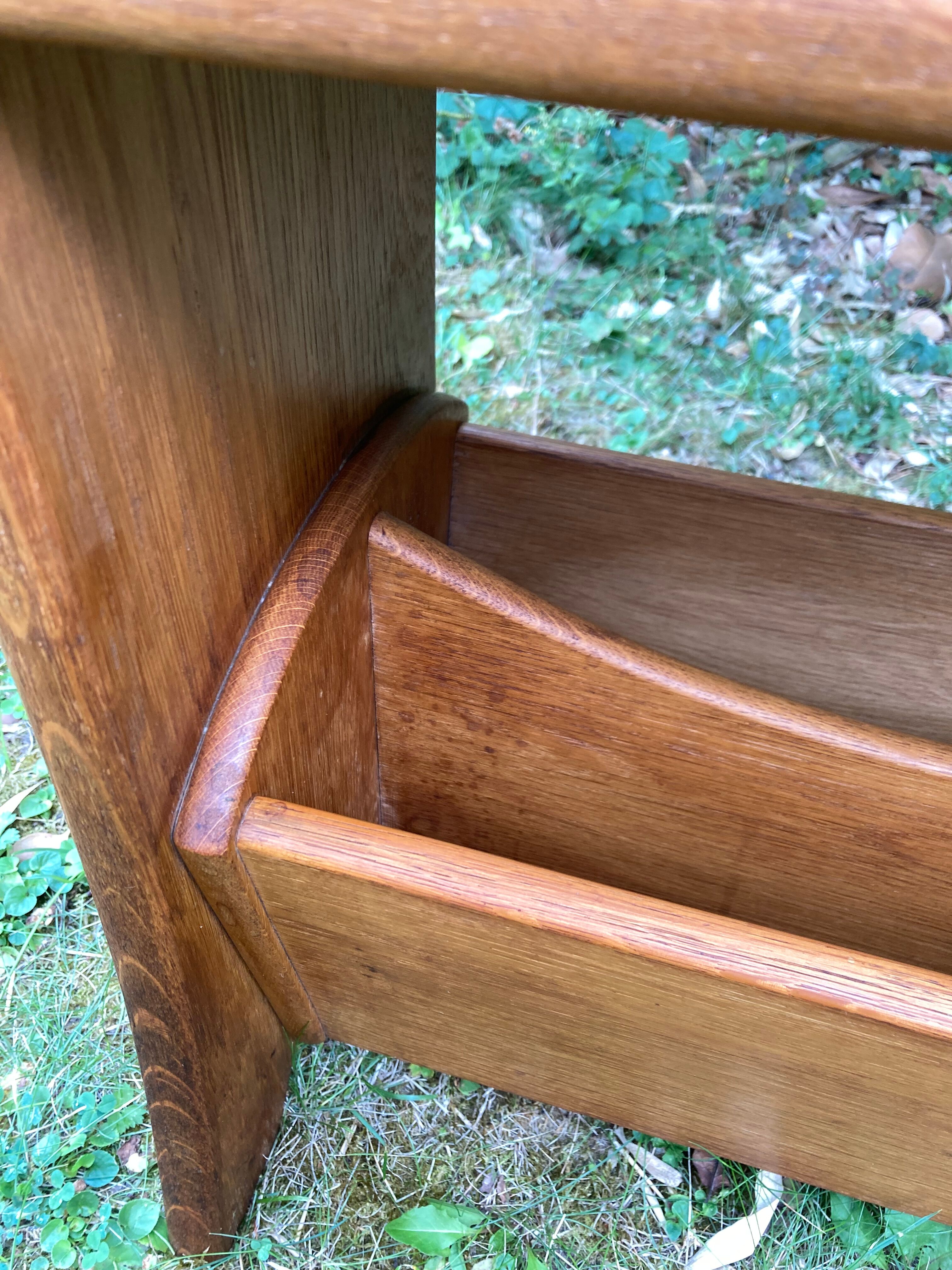 Magazine holder end of sofa 40s oak