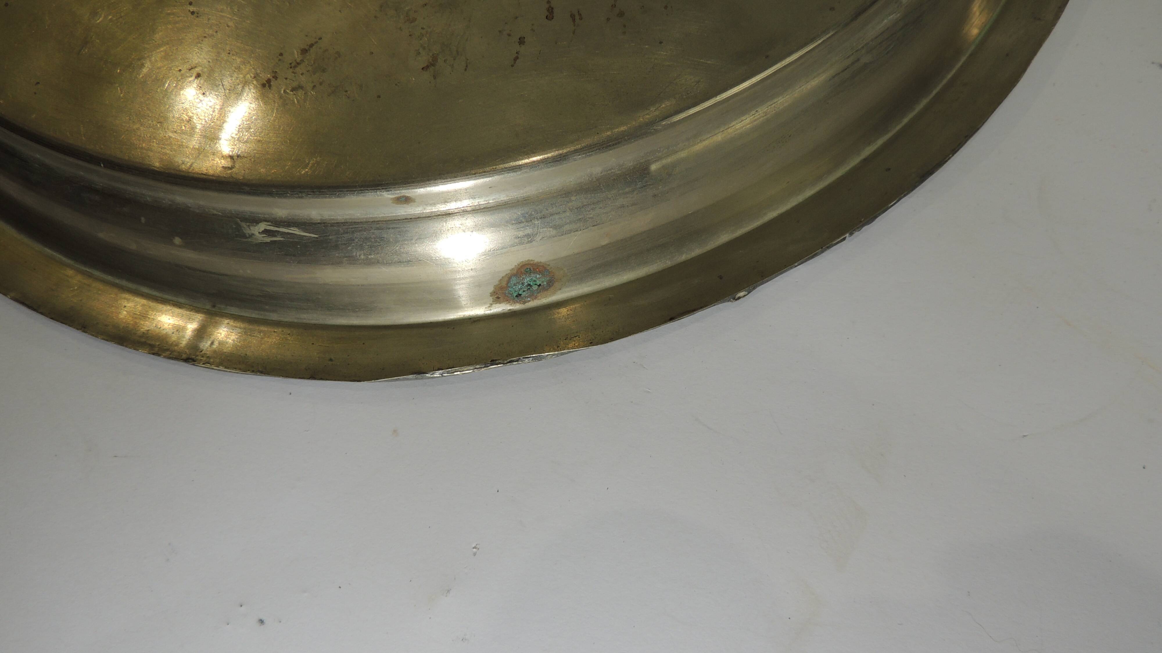 Serving tray or decoration / Artisanal North Africa / Vintage