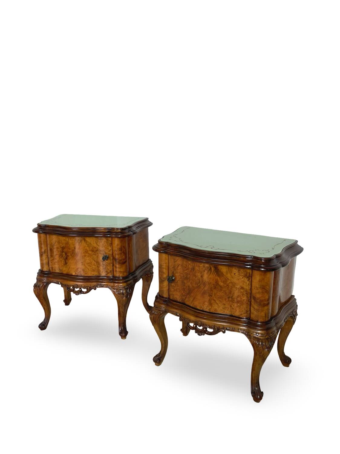 Italian Chippendale bed side tables/nightstands, 1940s/1950s.