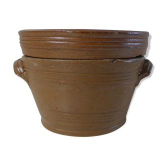 Sandstone pot