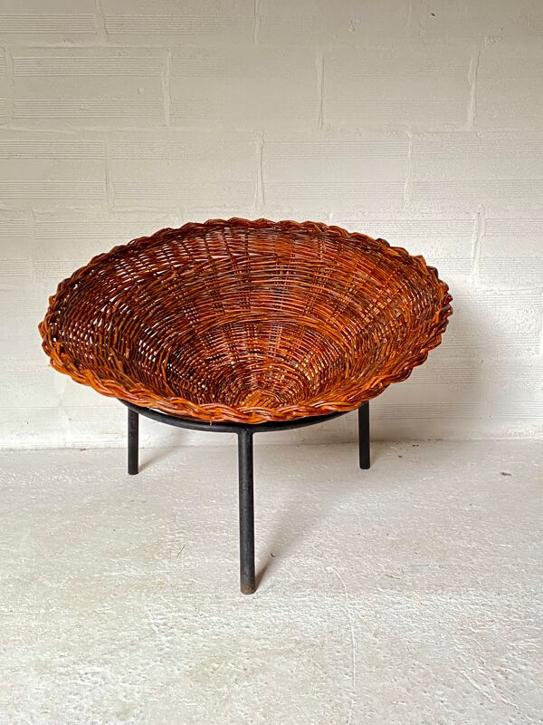 Paire de fauteuils corbeille en osier
