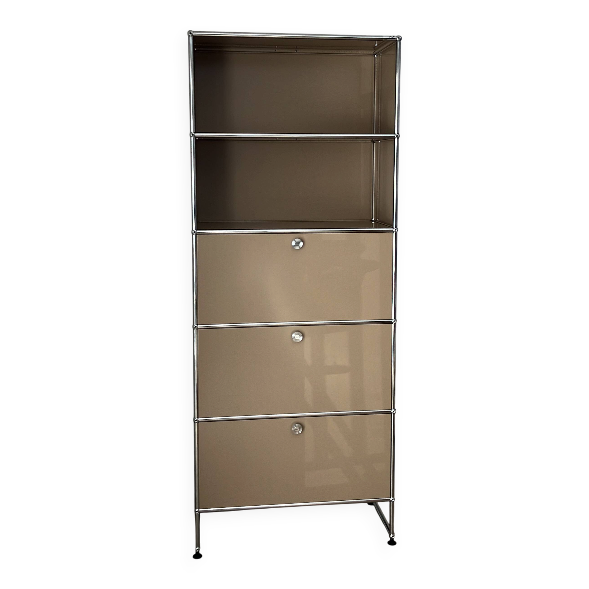 Beige USM furniture