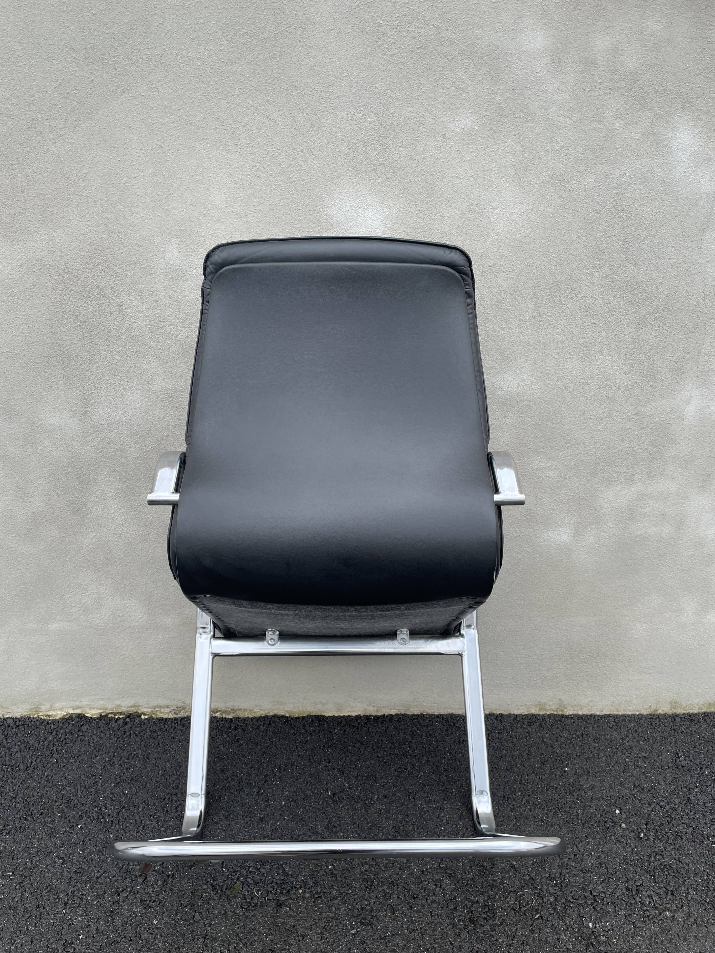 Office armchair 1980