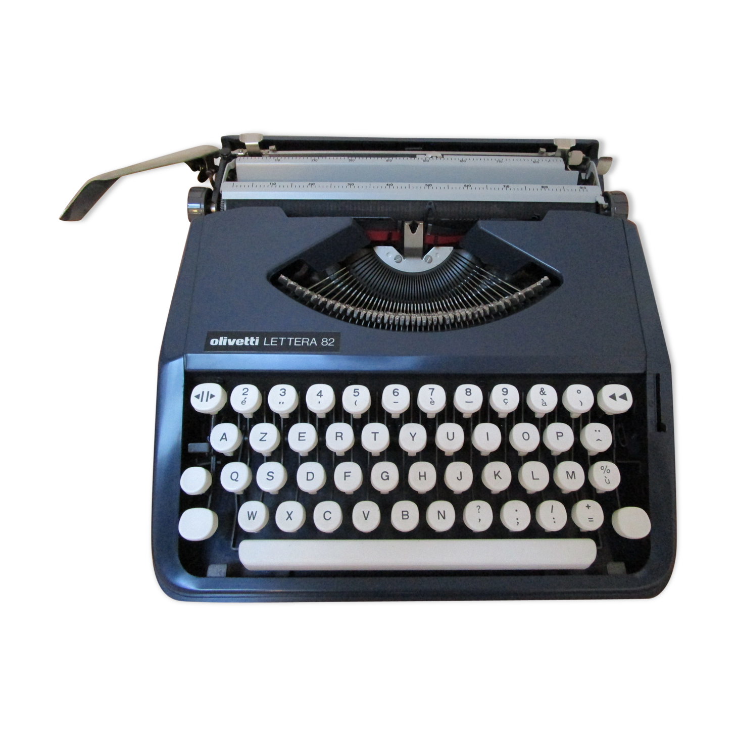 Typewriter, Olivetti Lettera 82