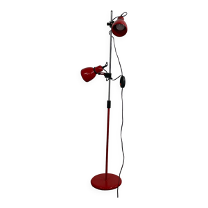 lampadaire en métal