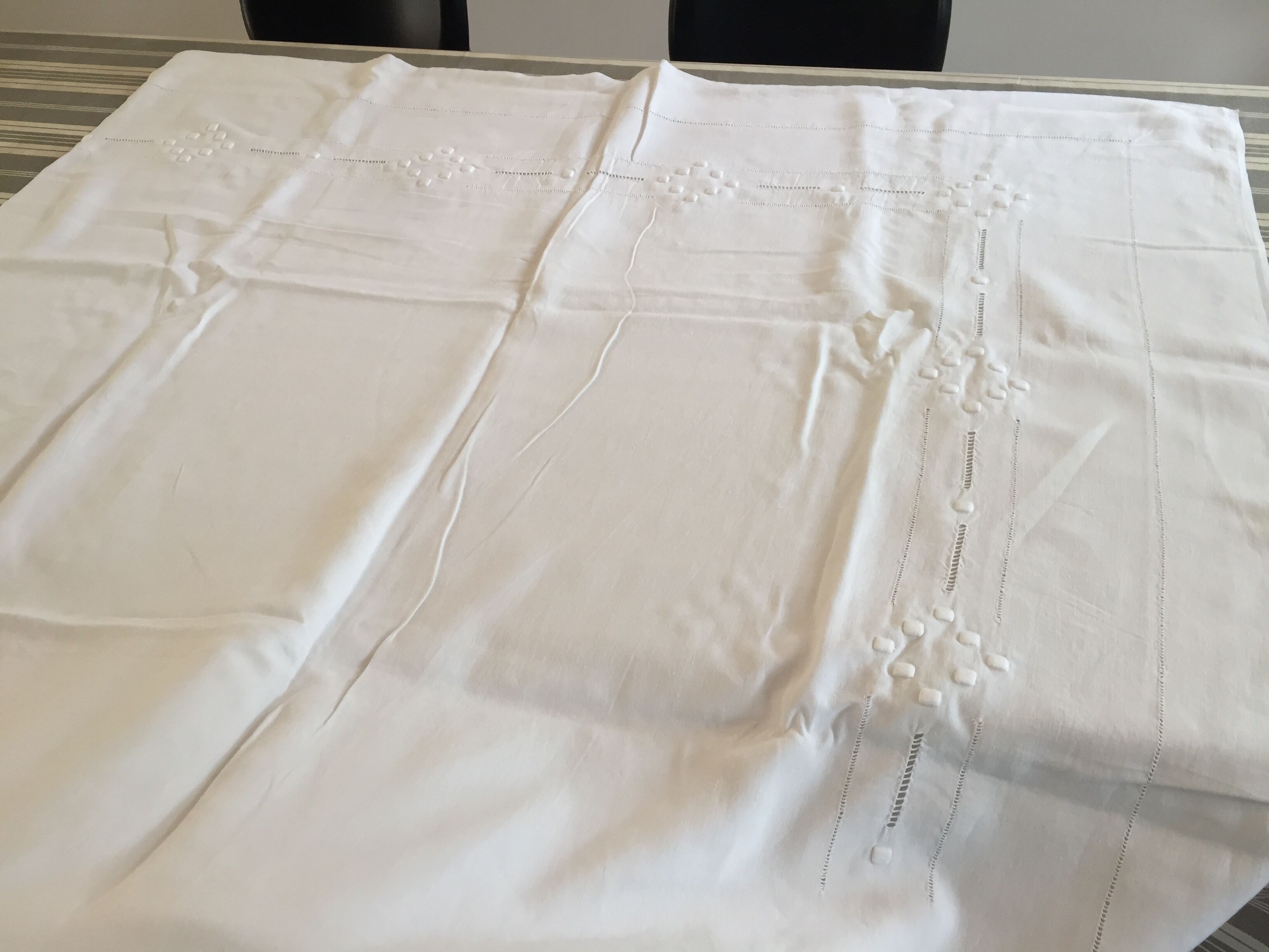 Drap plat brodé brodé 3,20x2,30 m
