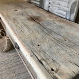 Workbench with drawers