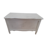 Toy box