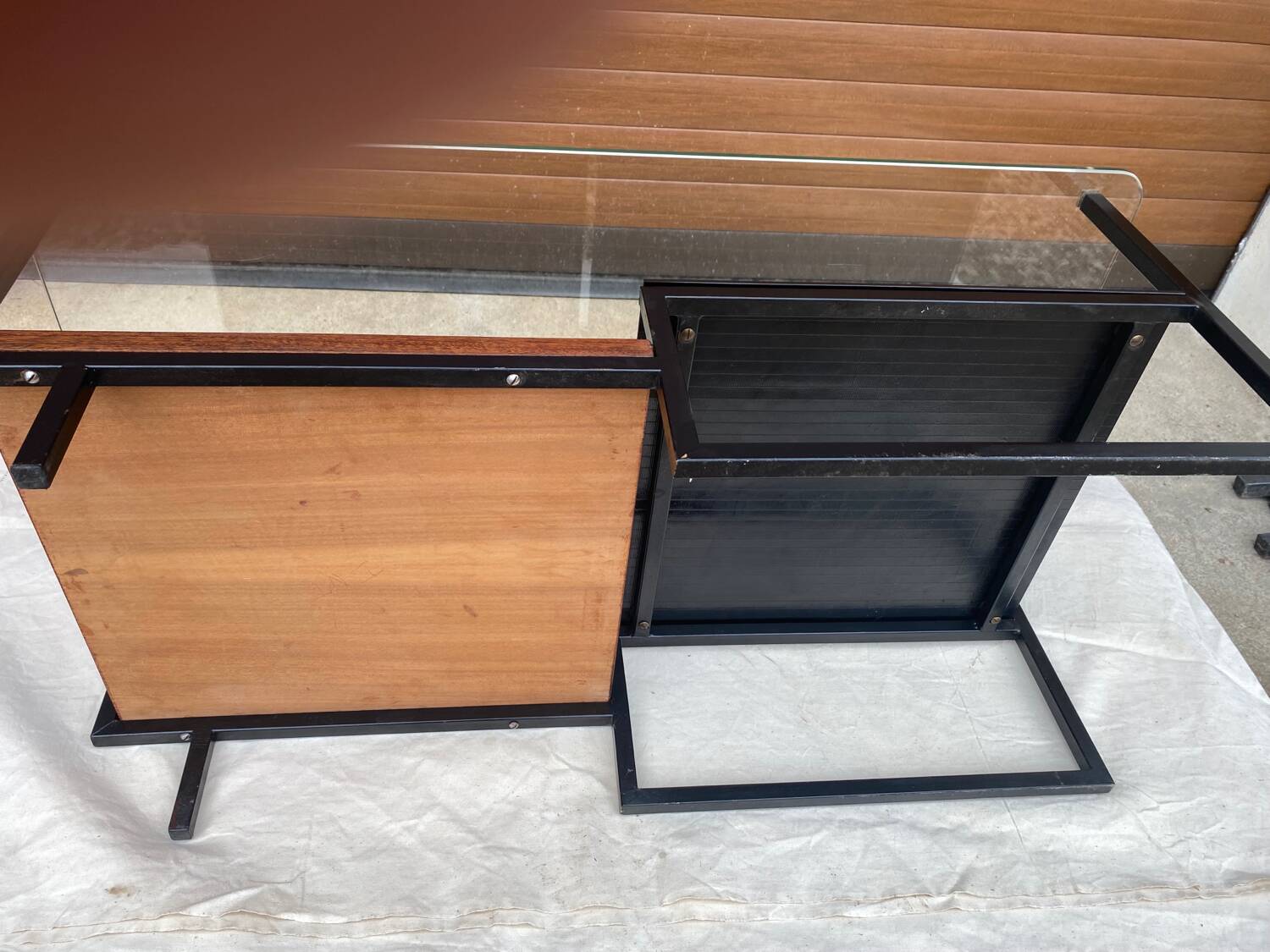 Meubles HD coffee table