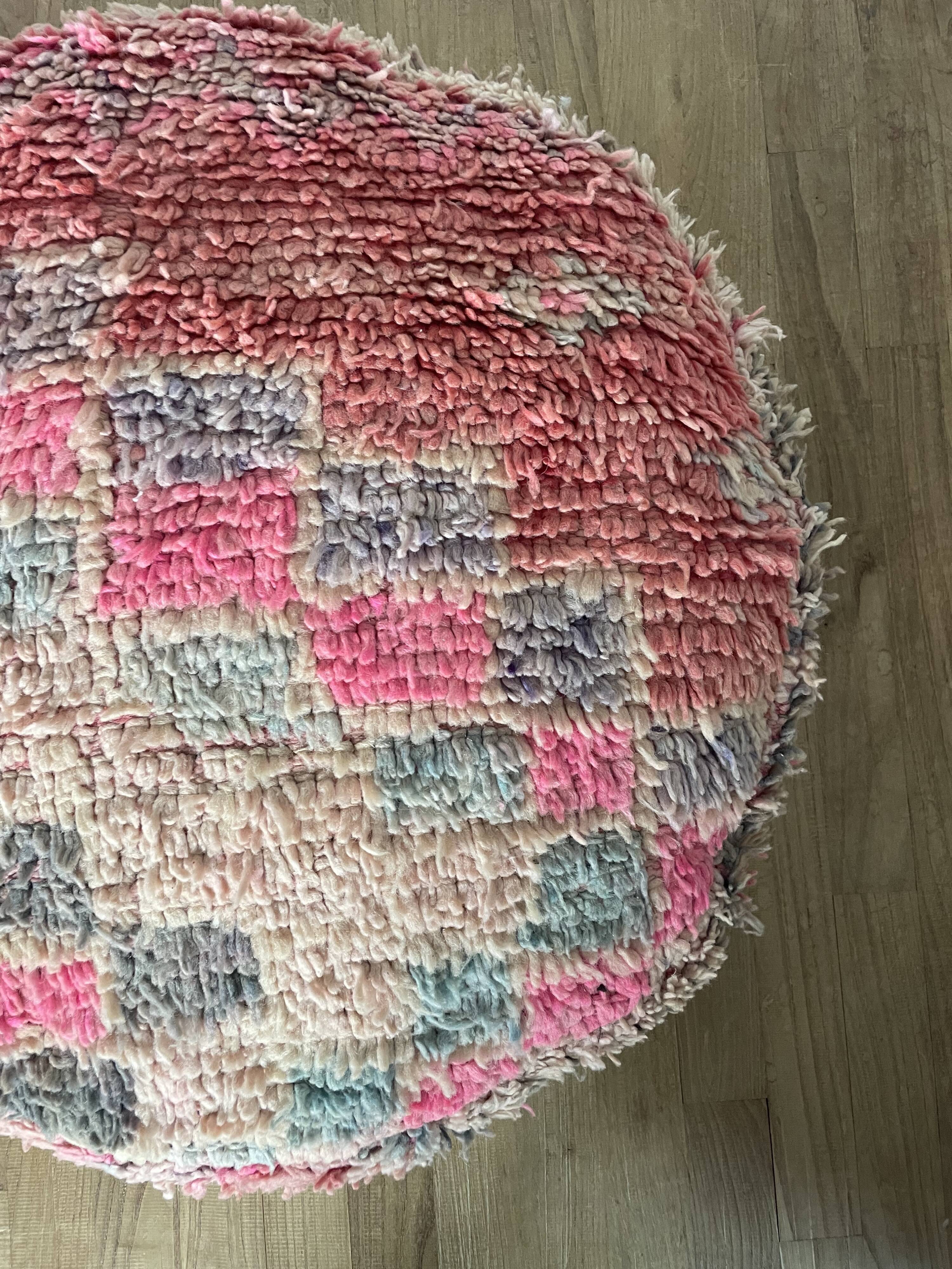 Colorful moroccan pouf berber pouf in round wool handmade bohemian pink