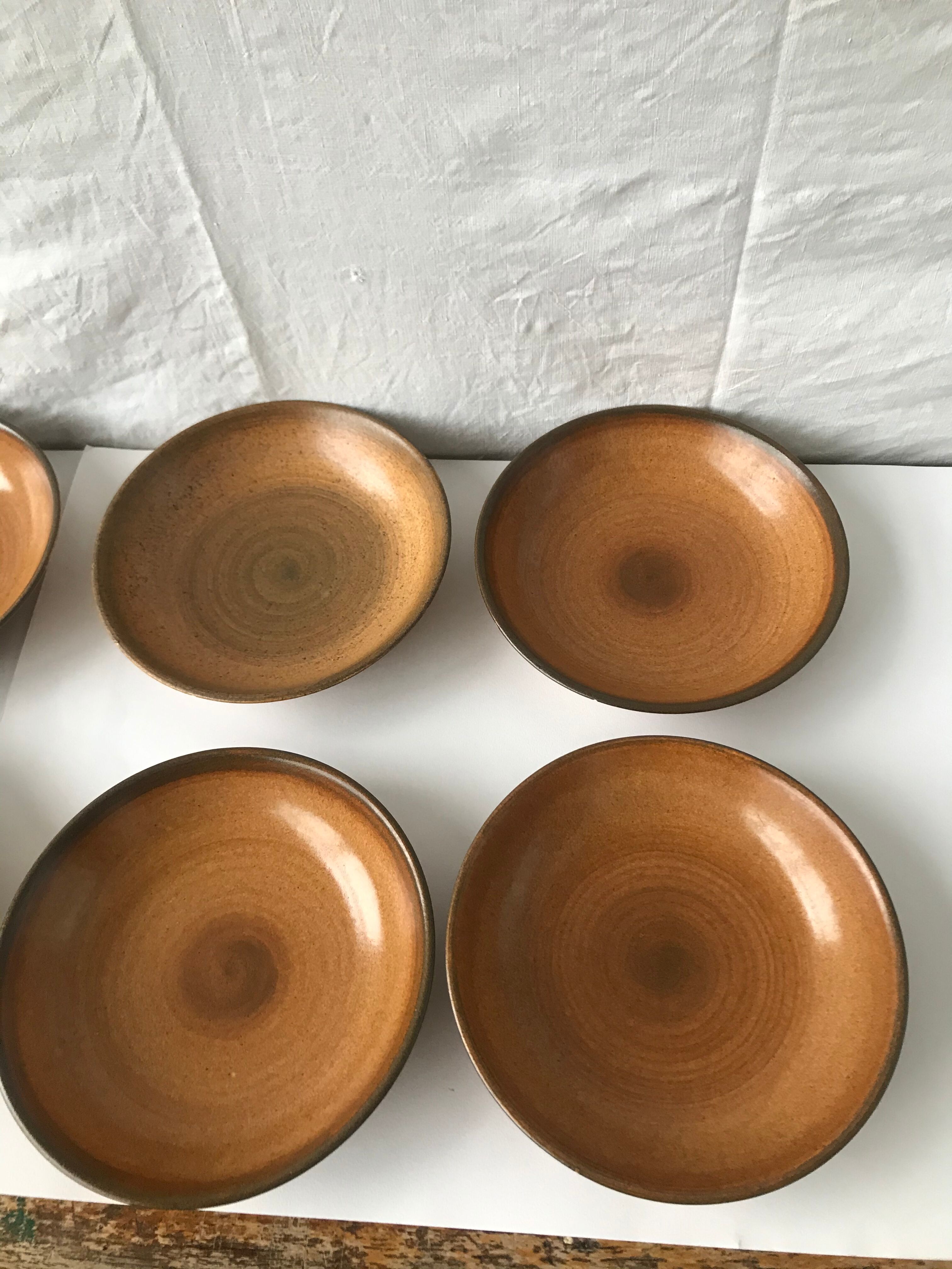 6 vintage sandstone plates