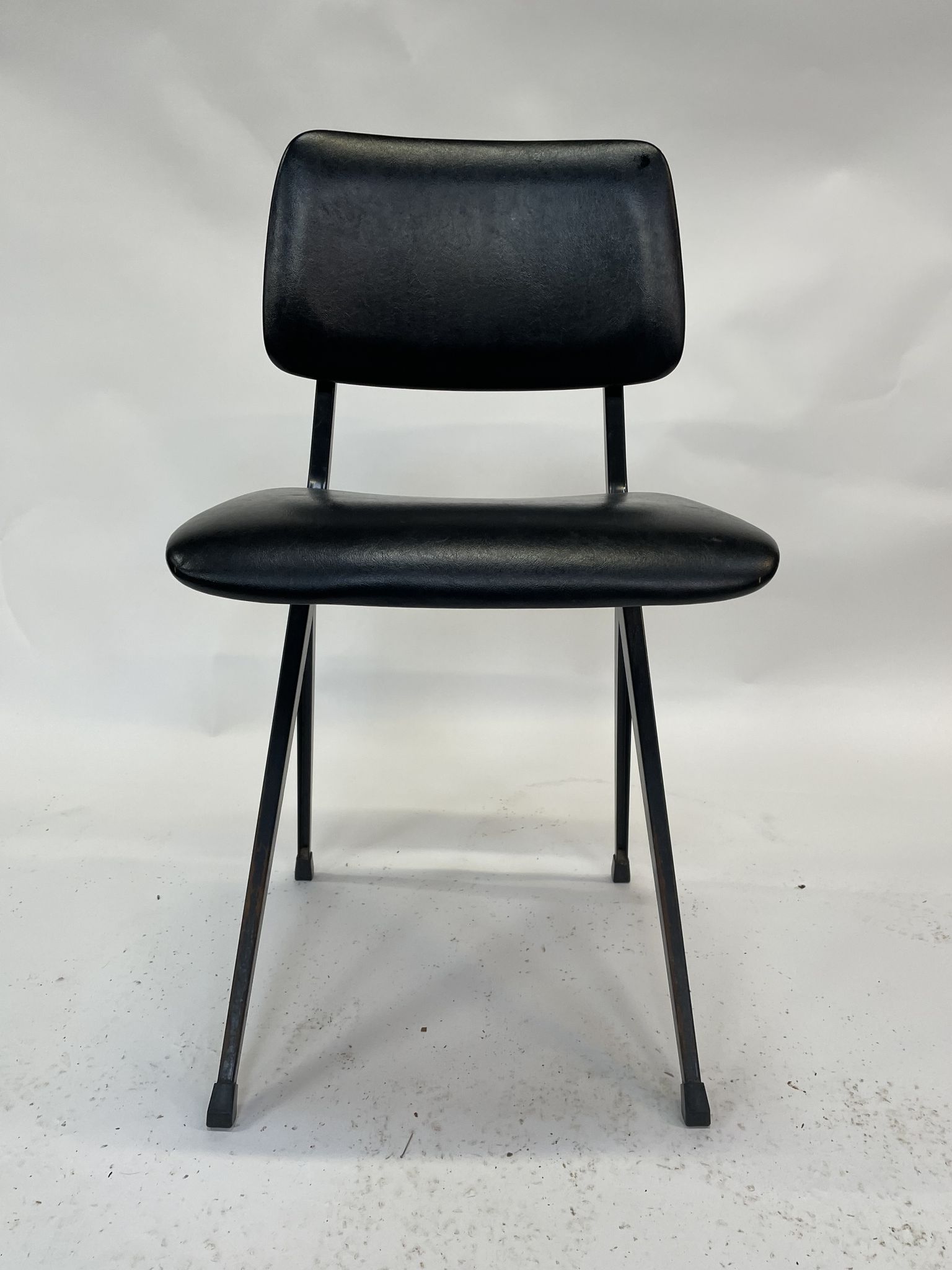 Mid Century Spin Chair 102 Ynske Kooistra for Marko Holland in Black