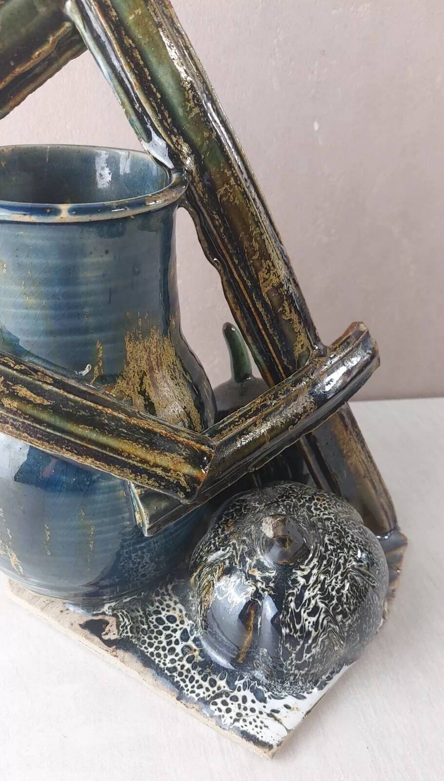 Old terracotta vase, pumpkin decoration, wood, to be identified