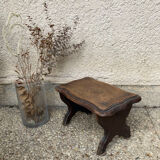Walking stool feet in solid oak