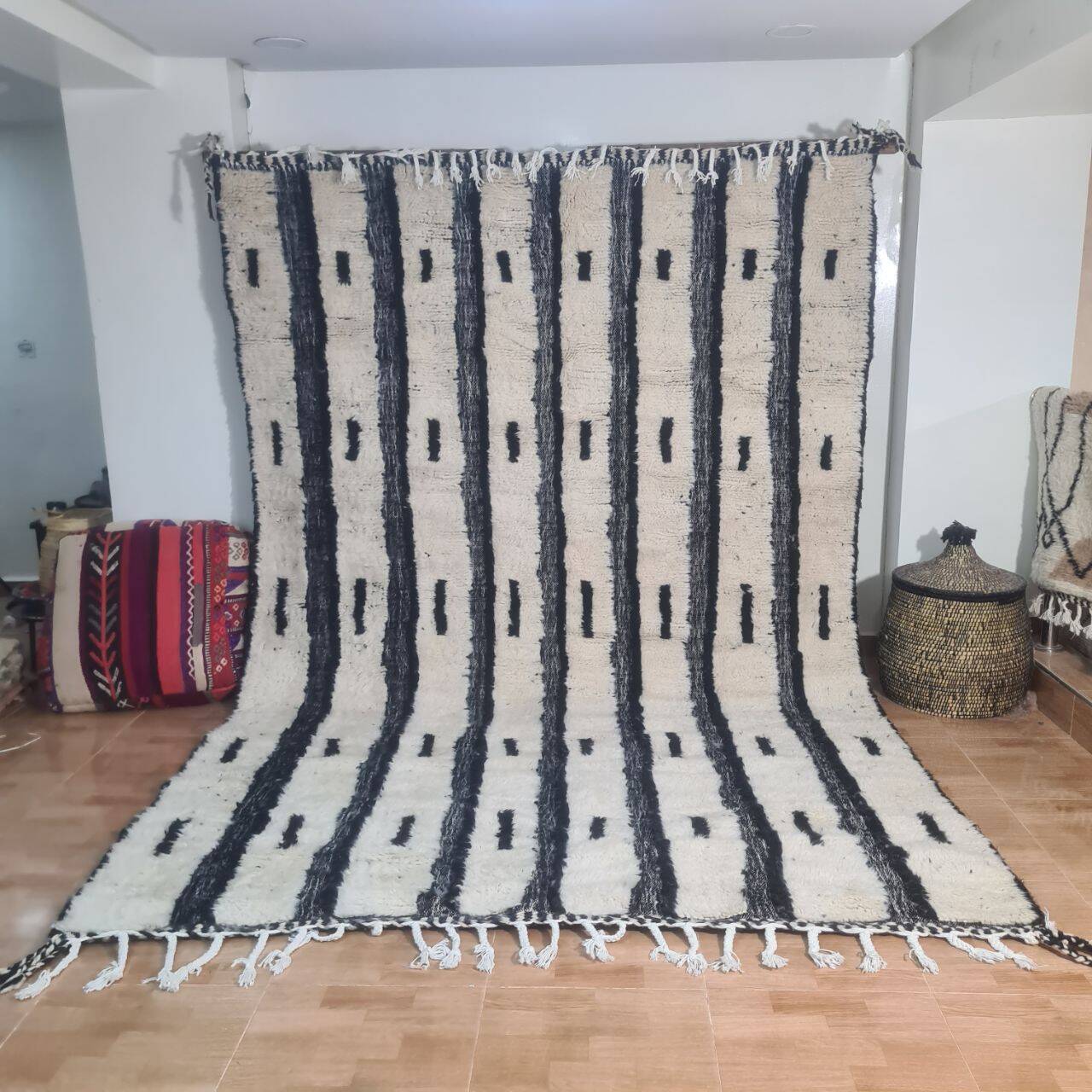 Handmade Moroccan Berber rug 300 x 200 cm