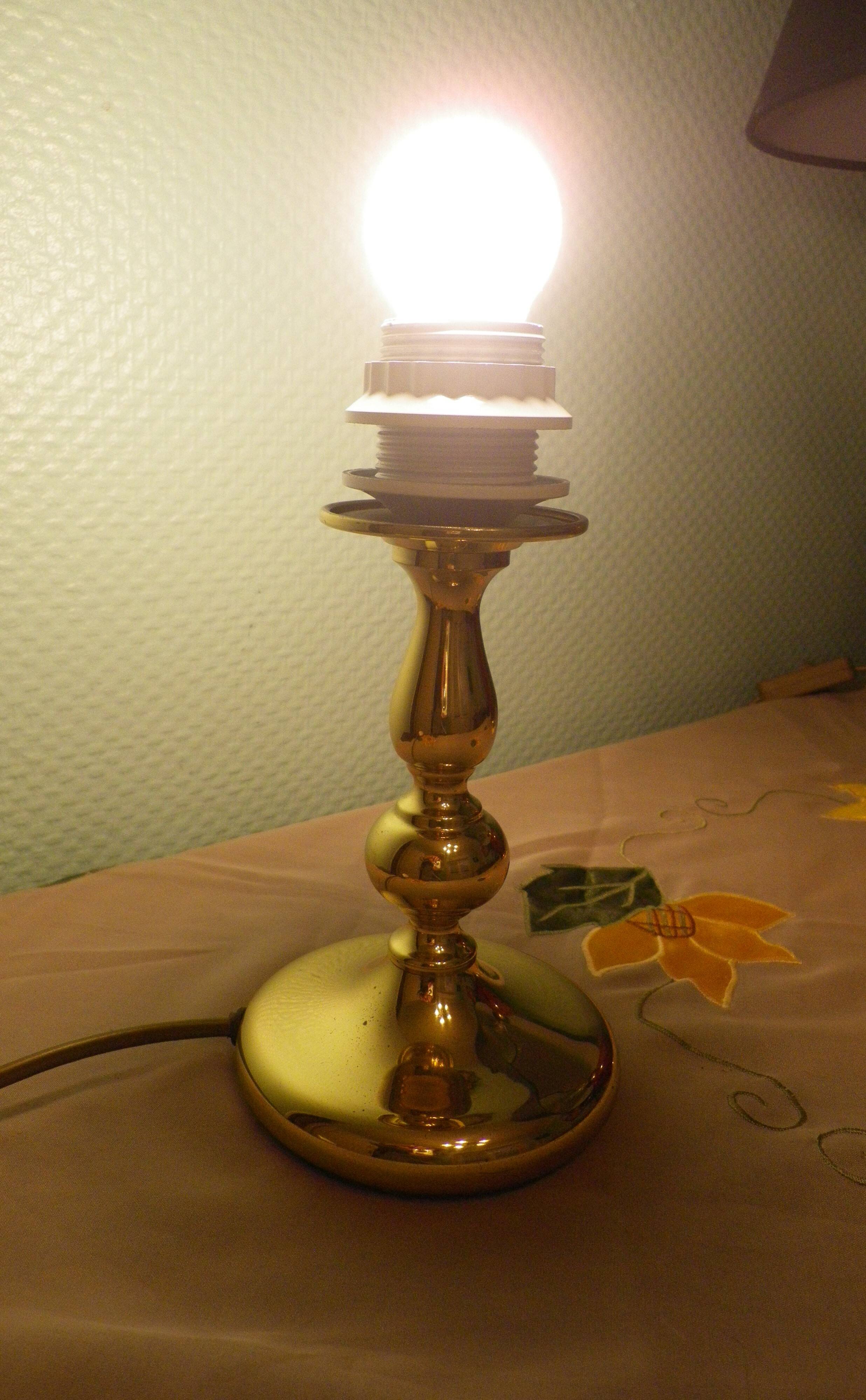 Brass lamp base