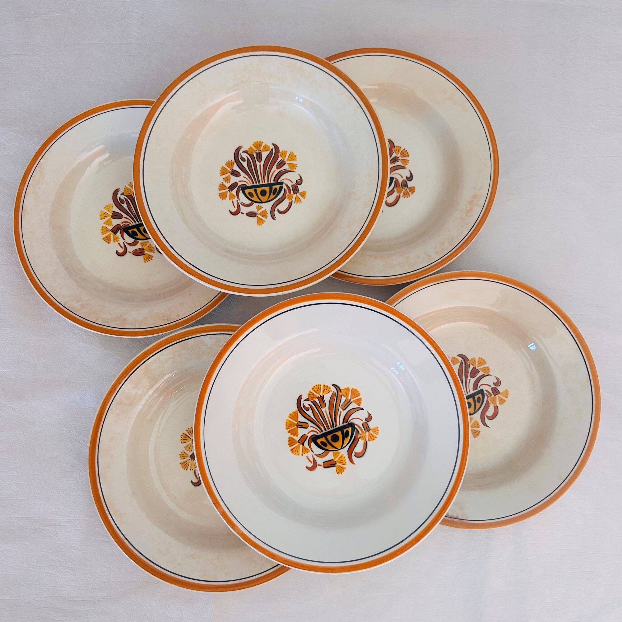 6 Deep Plates, Creil and Montereau – Pansy Model.
