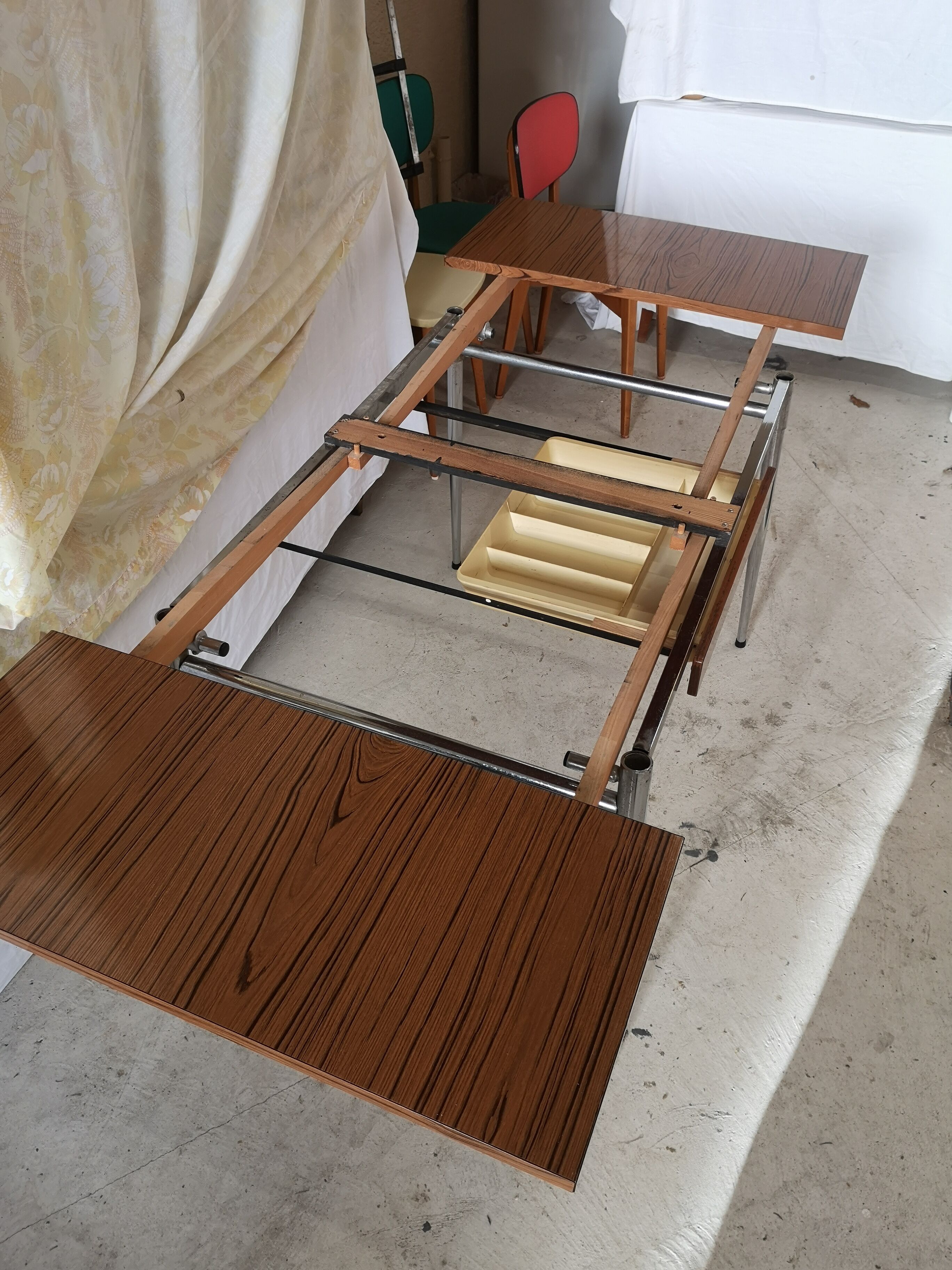 Kitchen table formica 1950s