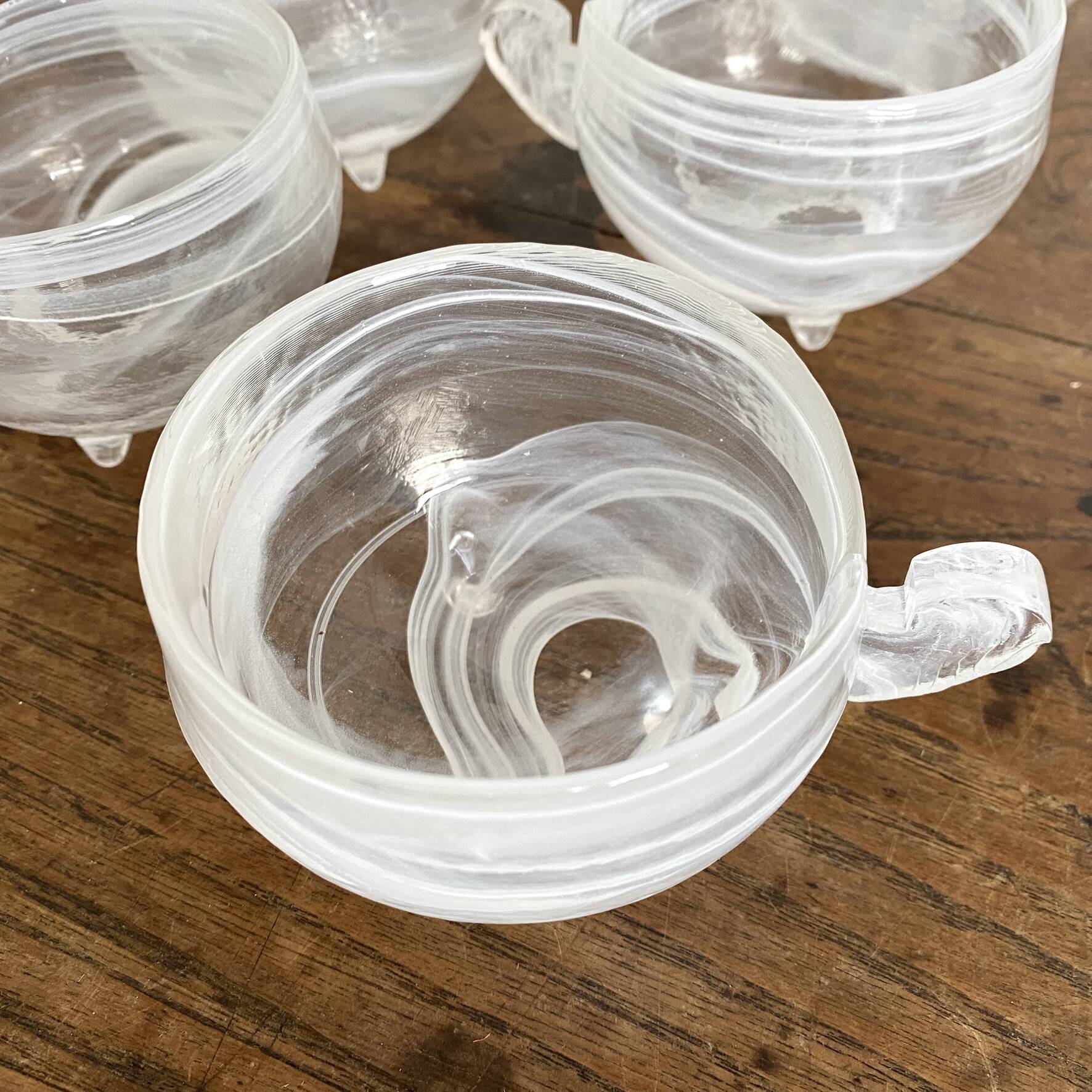 Tasses  en verre soufflé, esprit Murano