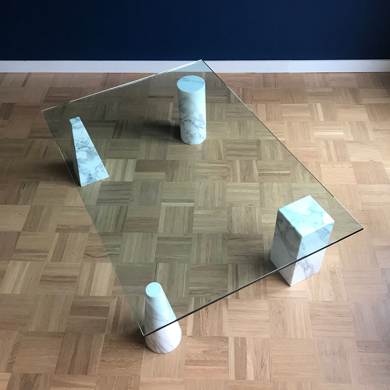 Sculptural italian coffee table with marble feet, 1970