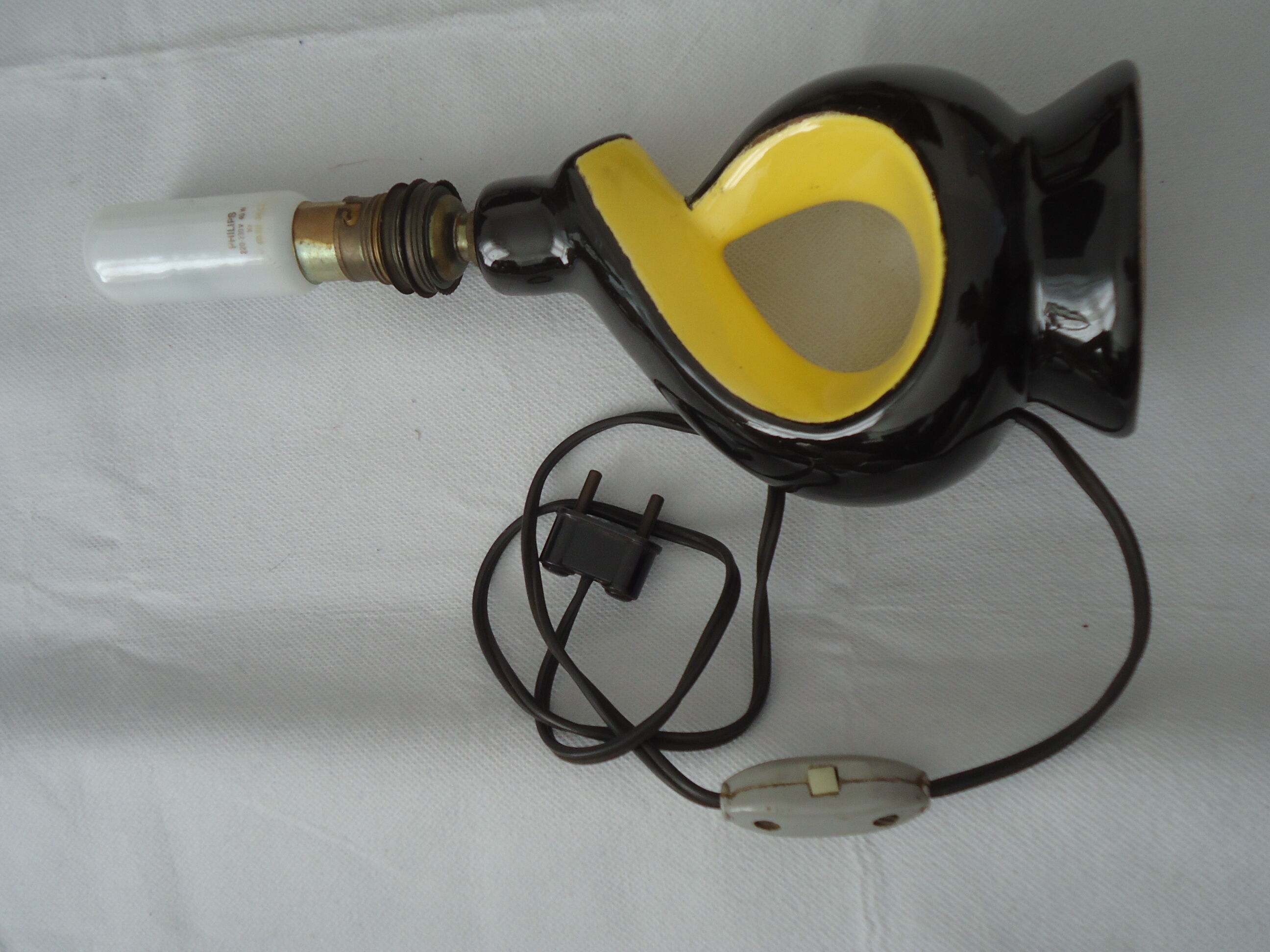 Lamp shape free old